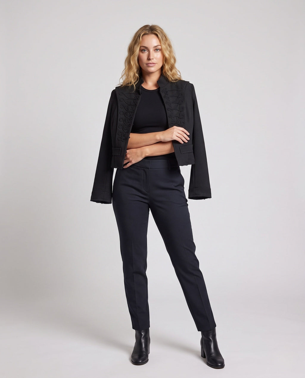 Product 11006387945818 - full_body_front