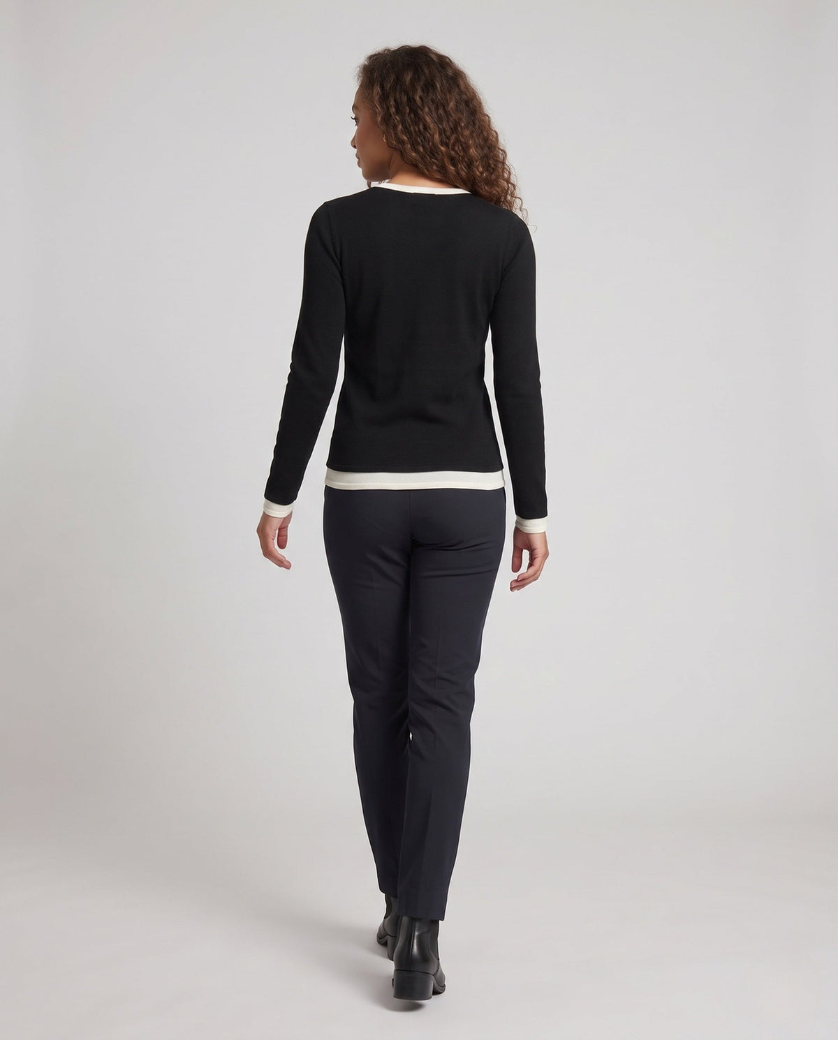 Product 11006419861850 - back_view