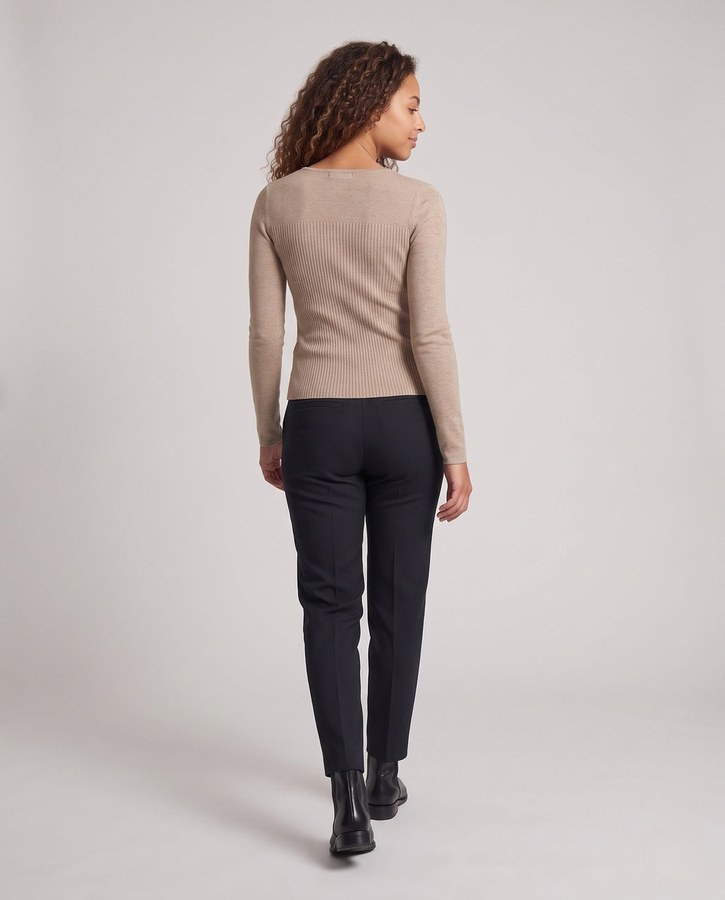 Product 11006424908122 - back_view