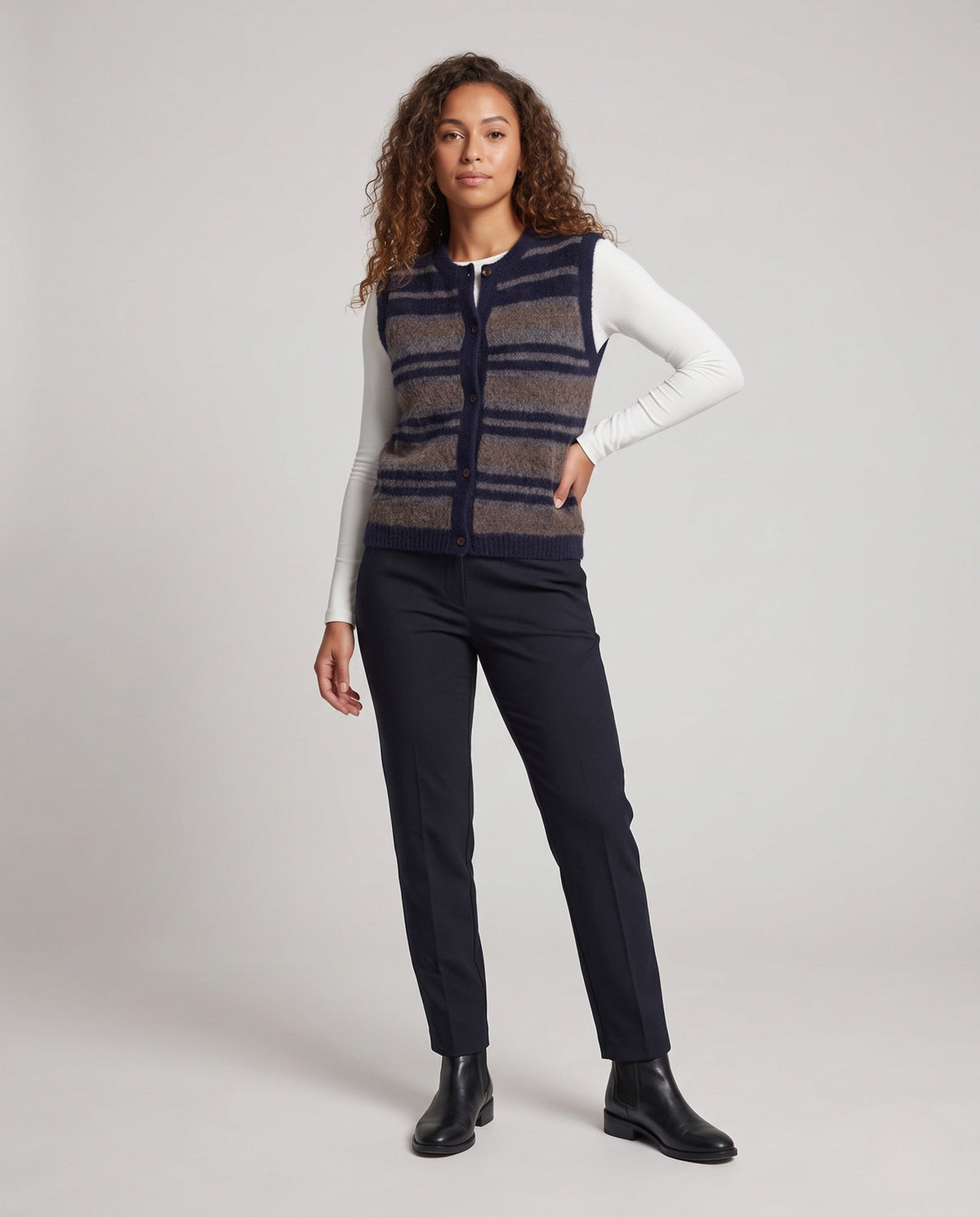 Product 11006429561178 - full_body_front