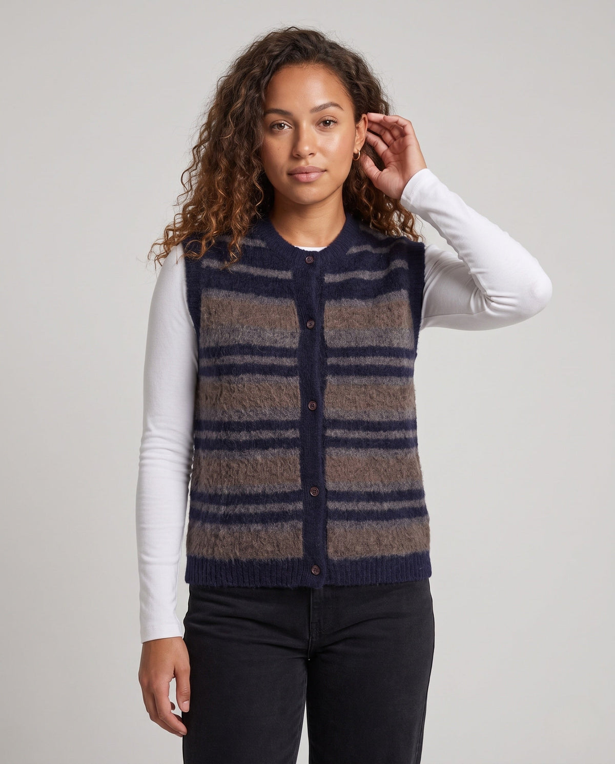 Product 11006429561178 - upper_body