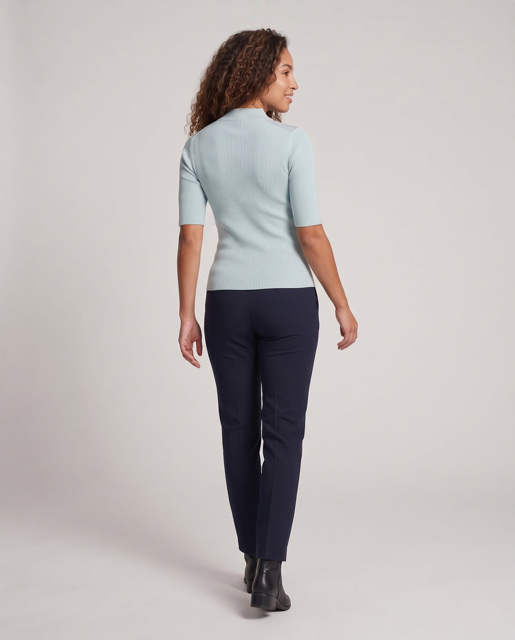 Product 11007389761882 - back_view