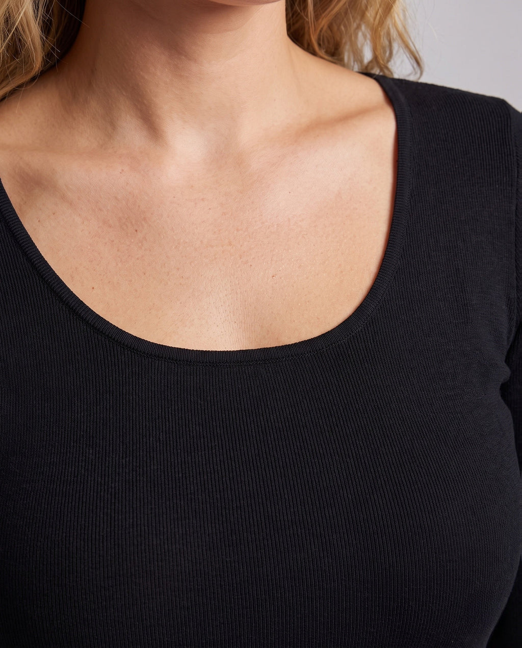 Product 11007391236442 - close_up_detail