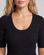 Product 11007391334746 - close_up_detail