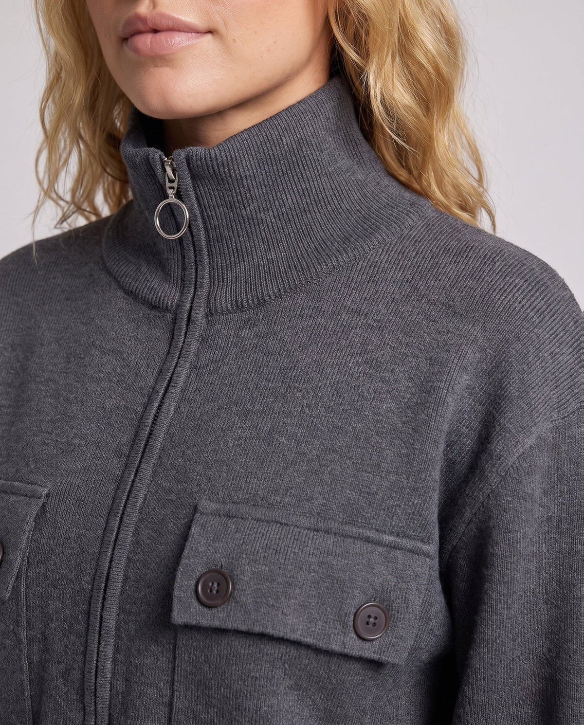Product 11007393694042 - close_up_detail