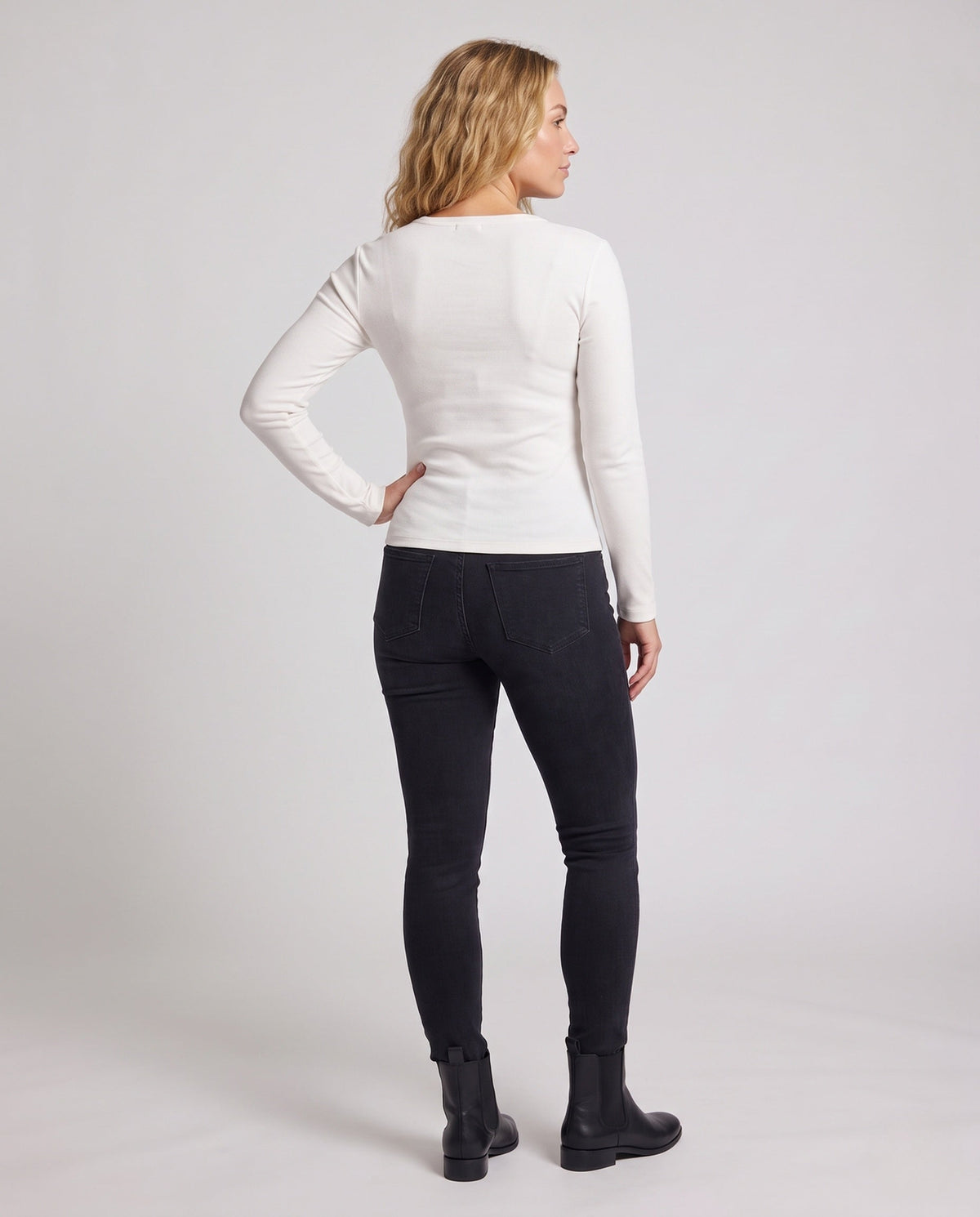 Product 11007393825114 - back_view