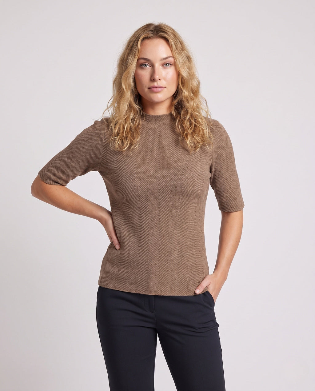 Product 11007395529050 - upper_body
