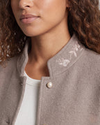 Product 11007410798938 - close_up_detail