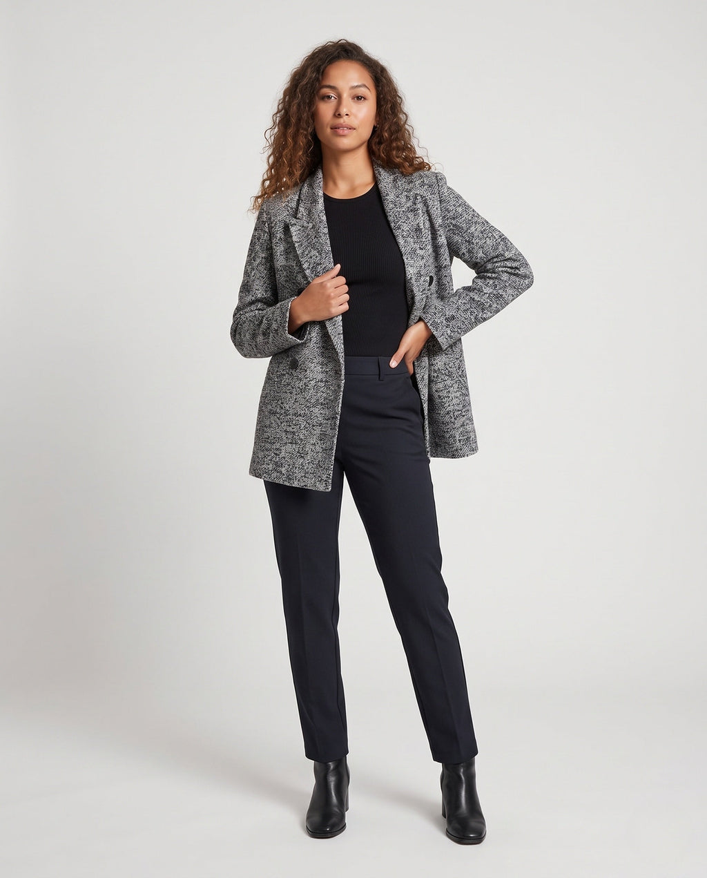 Product 11007702499674 - full_body_front