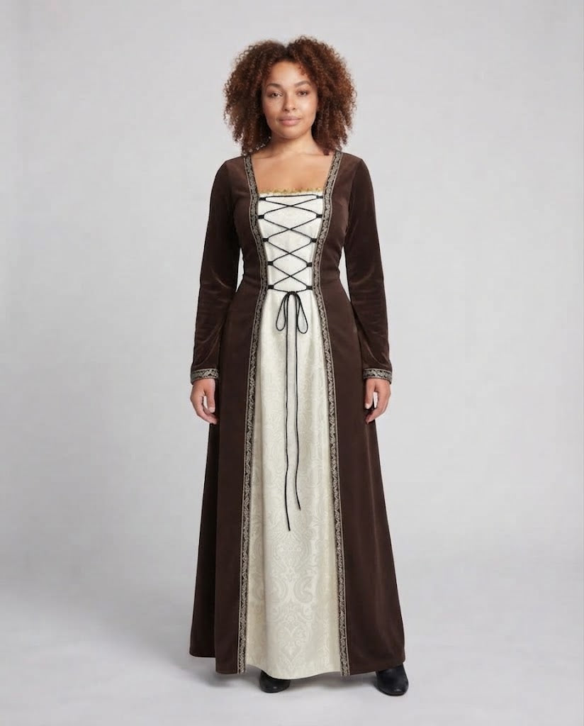 Women elegant medieval dress with shimmering accents Fashion Glam