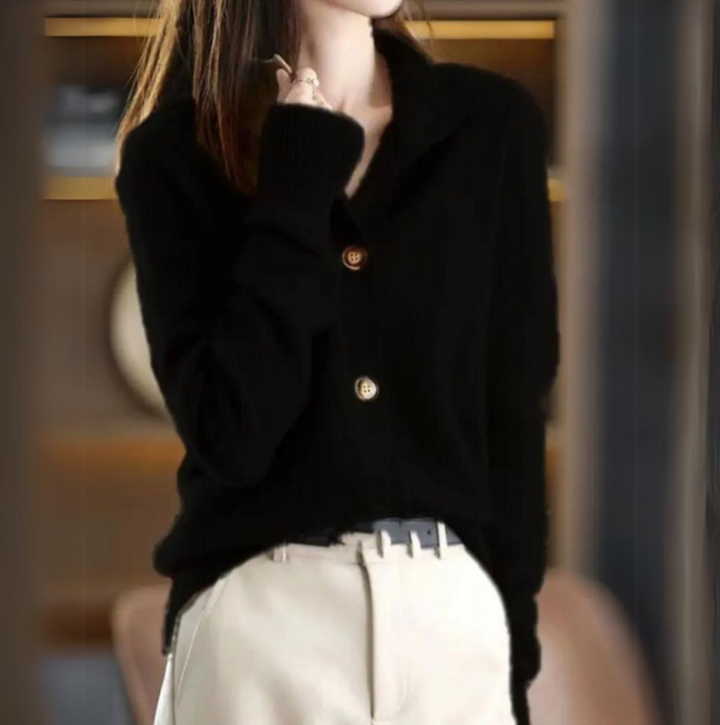 ELLA – ELEGANT BUTTON-UP CARDIGAN