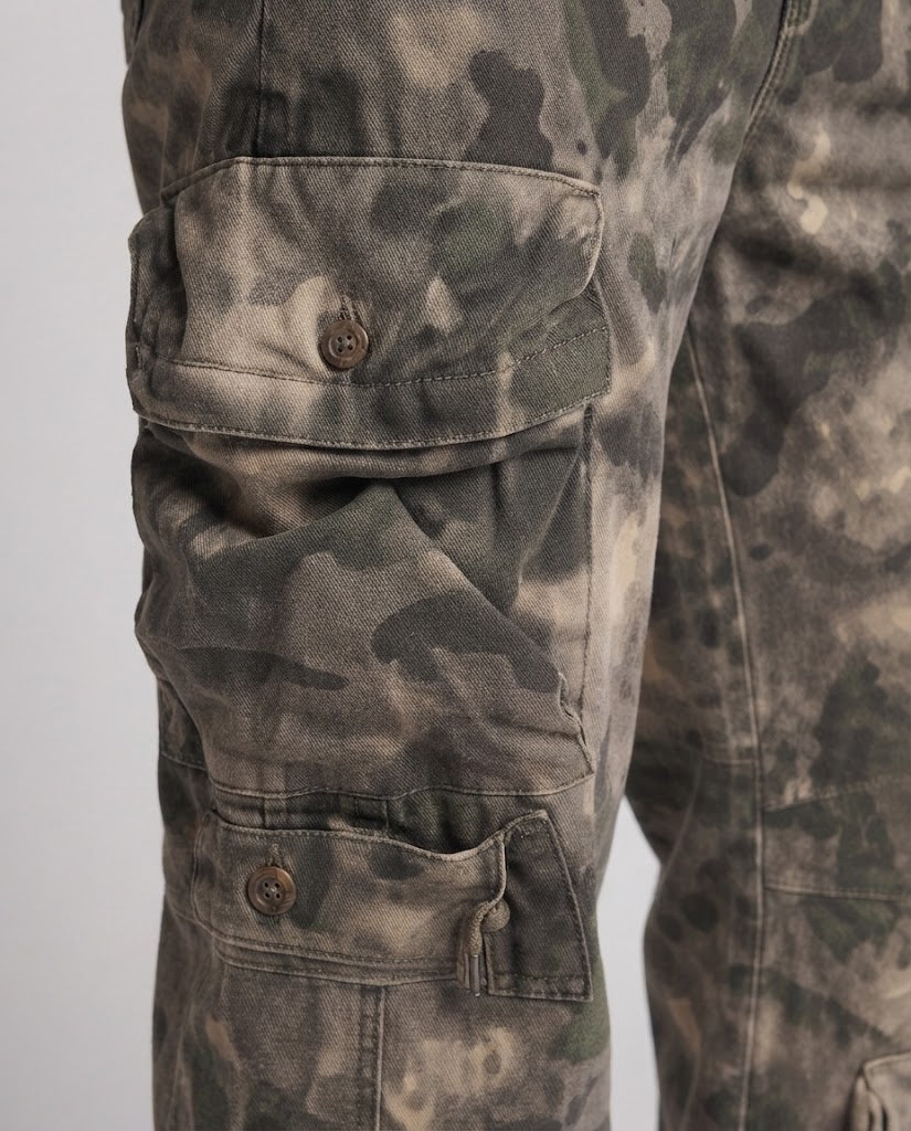 Men stylish camouflage cargo pants Fashion Glam
