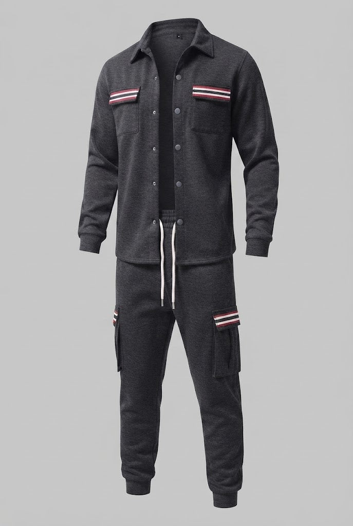Men's cargo tracksuit with overshirt, drawstring and contrasting flap pockets Fashion Glam