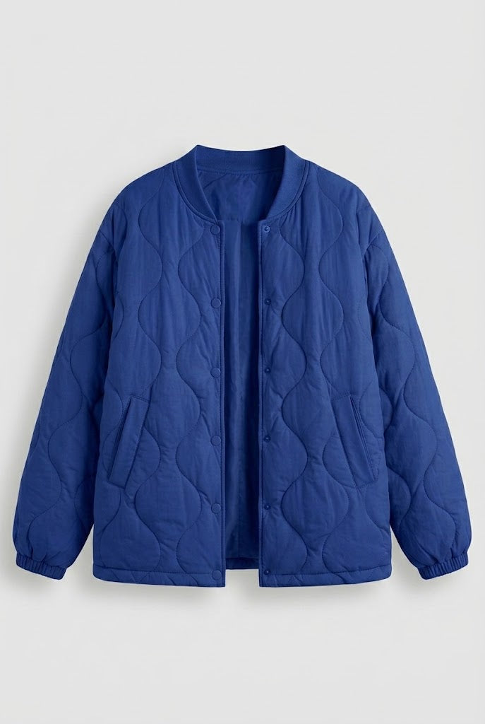 Women's lightweight quilted short jacket with cloud quilt and snap button placket