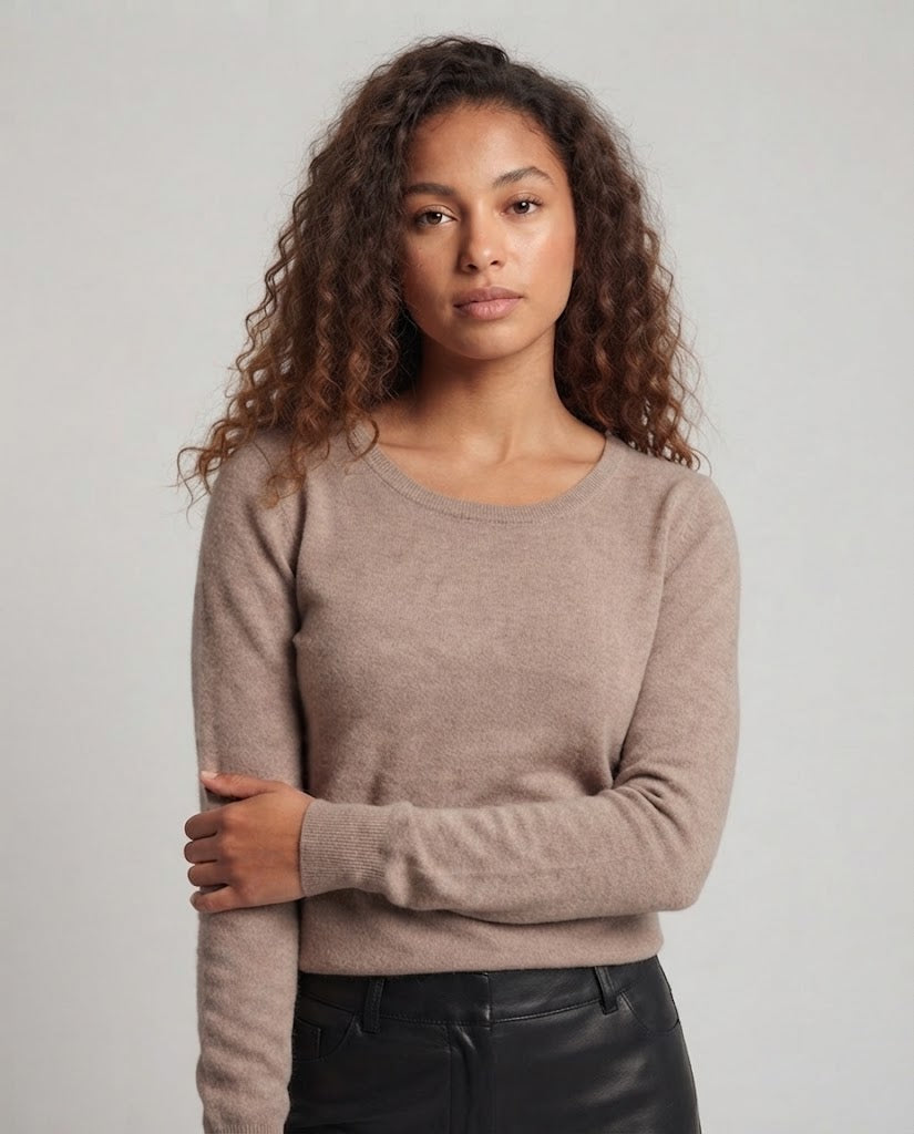 Women Fine Round Neck Sweater made of Cashmere Blend with Light Stretch and Fine Ribbed Cuff Fashion Glam