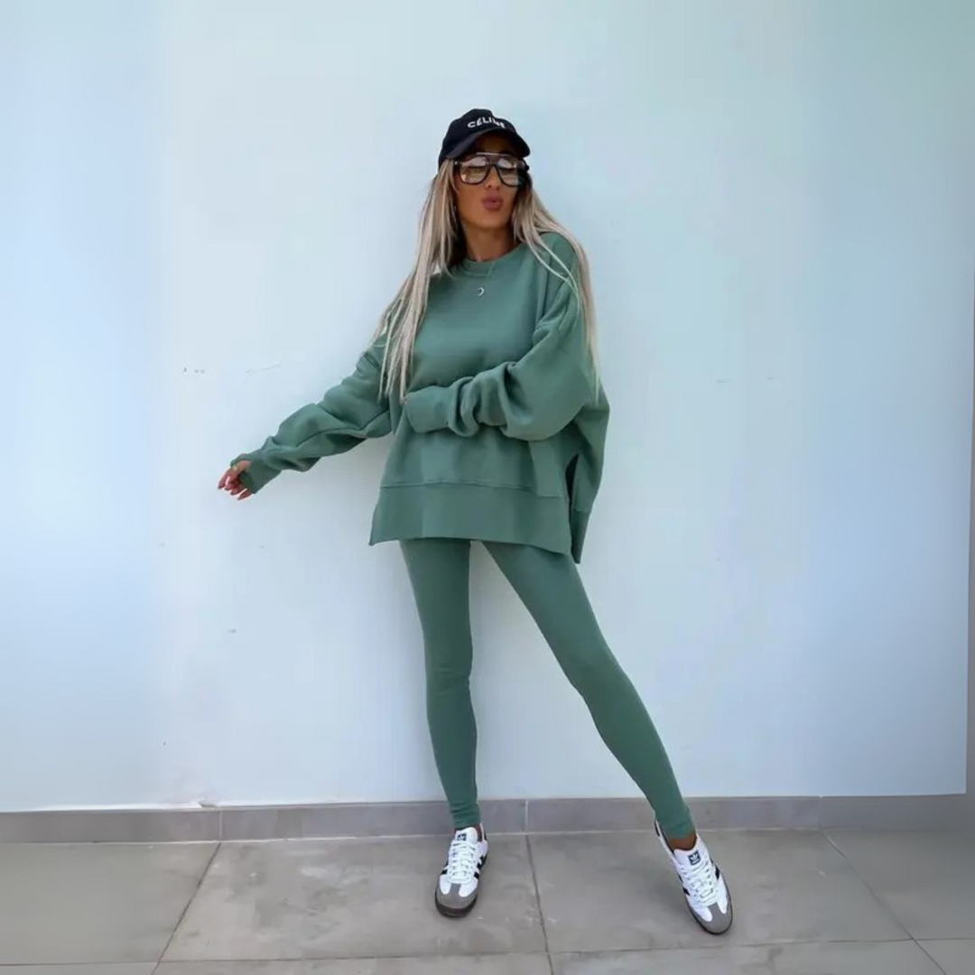 EMIE – RELAXED SWEATSHIRT & LEGGINGS SET