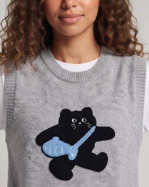 Women Knitted Sleeveless Vest with Embroidered Cat Motif and Ribbed Cuffs Fashion Glam