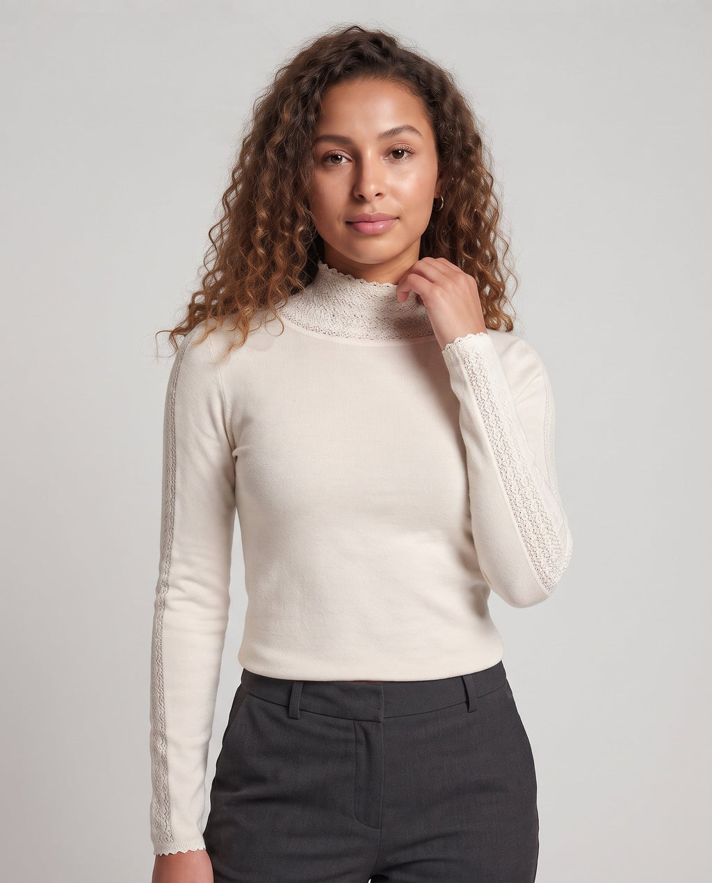 Women's Fine Fine Knit Long Sleeve with Lace Trim and Stand-up Collar Fashion Glam