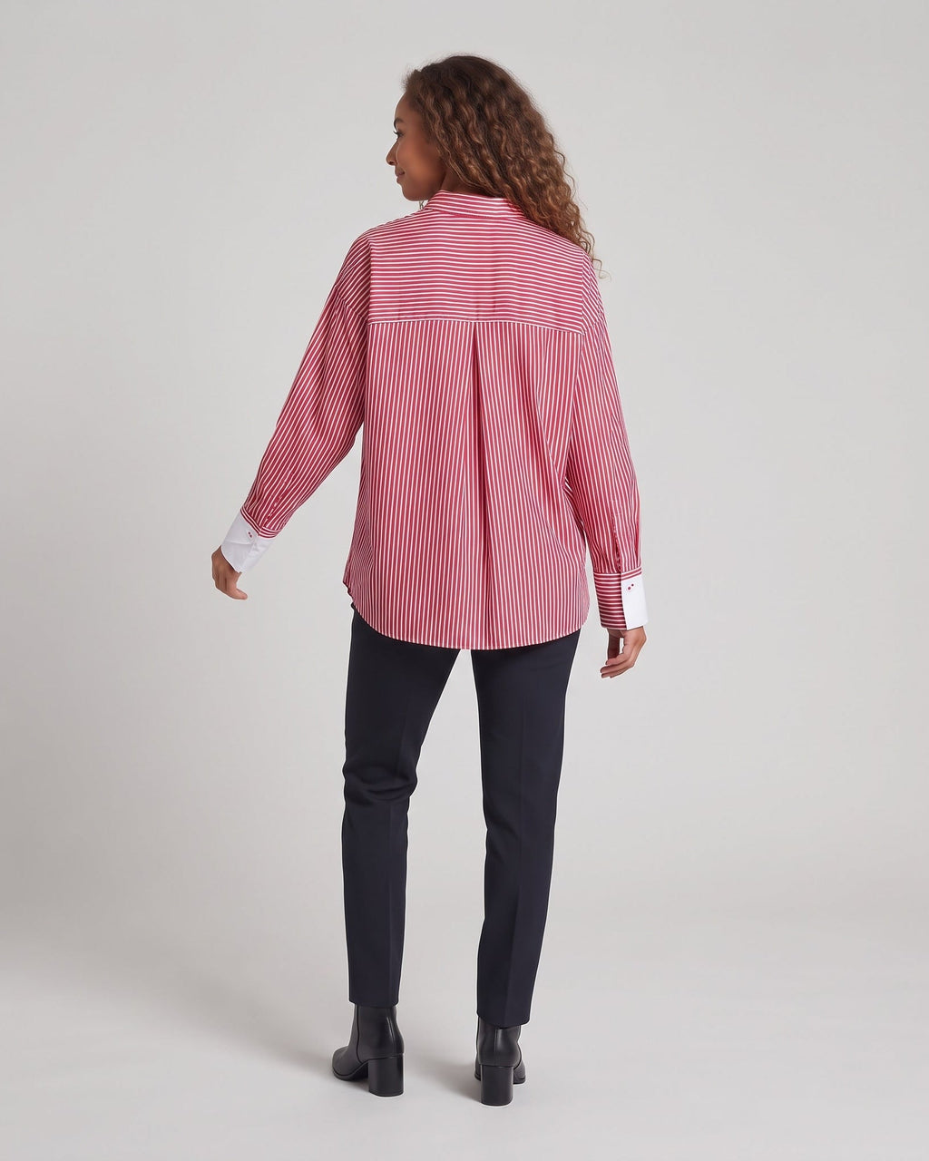 Women's Casual Striped Oversize Shirt with Contrast Cuffs Fashion Glam