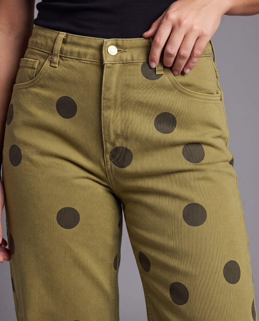 Ladies High-Waist Jeans with Wide Leg and Polka Dot Print Fashion Glam