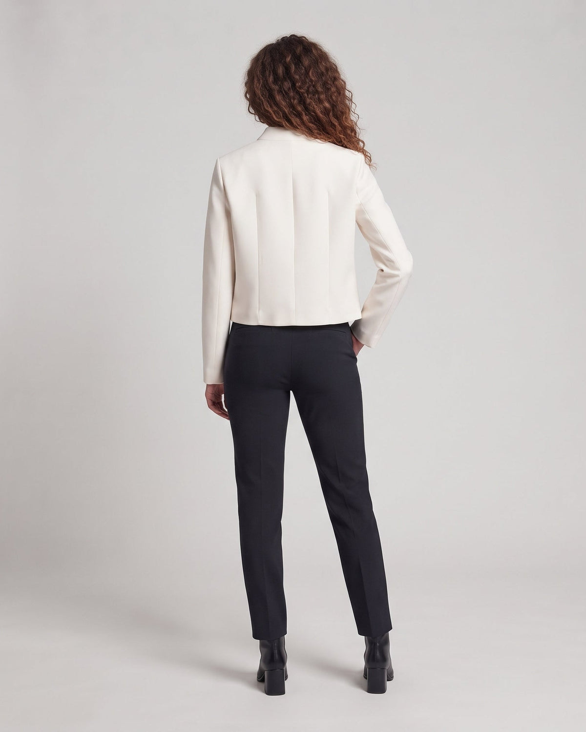Women Simple Short Jacket with Stand-Up Collar and Handcrafted Frog Closures Fashion Glam