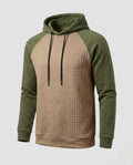 Men's raglan hoodie with textured waffle look and contrasting sleeves Fashion Glam