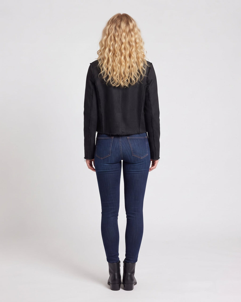 Women's short jacket in military-inspired style with decorative cords and frayed hems Fashion Glam