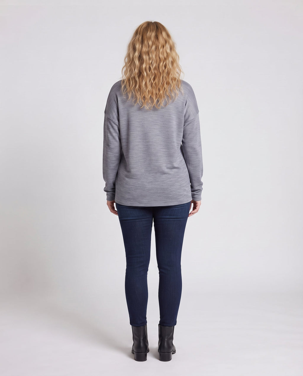 Women's Airy Mélange V-Neck Fine Knit Sweater with Loose Fit Fashion Glam
