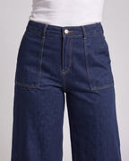 Women High-Waist Jeans-Culotte with Wide Leg and Patch Pockets Fashion Glam