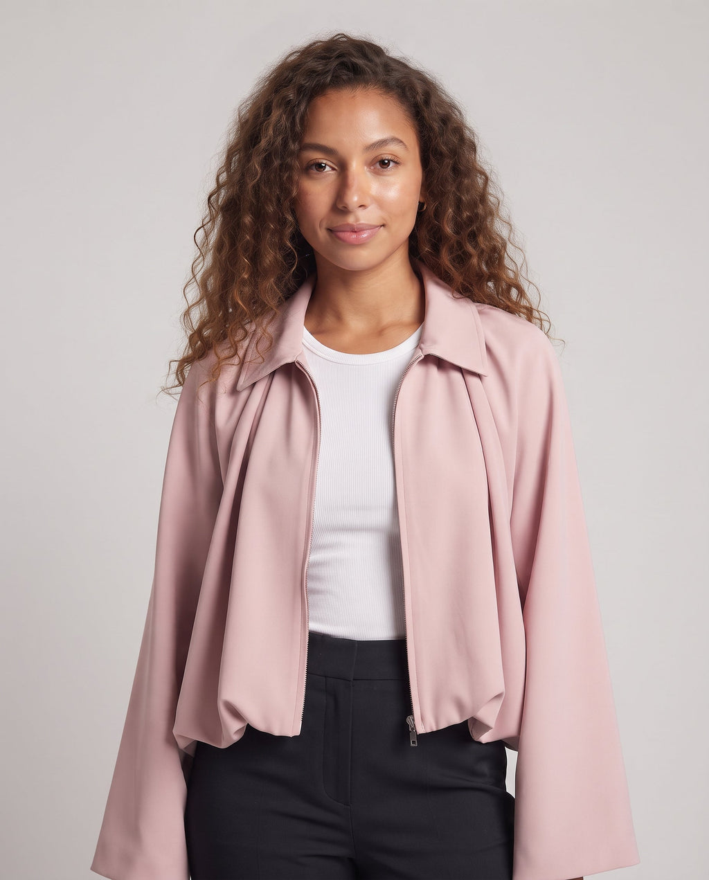 Women's short jacket with voluminous drapings and wide kimono sleeves Fashion Glam