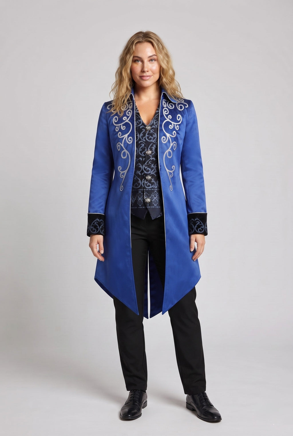 Women elegant tailcoat with elaborate embellishments and noble accents Fashion Glam