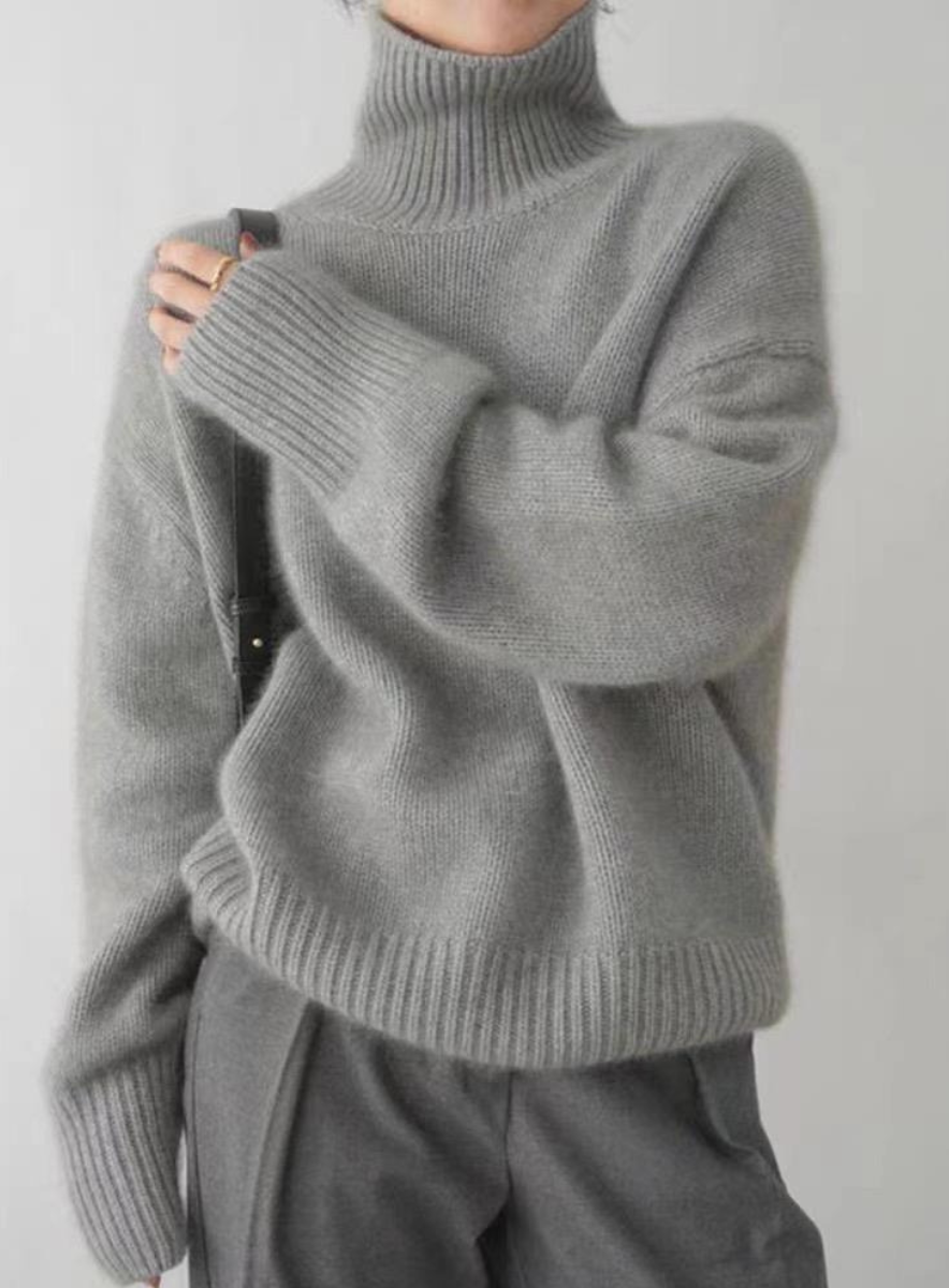 LEANA - COMFORTABLE KNITTED TURTLENECK JUMPER