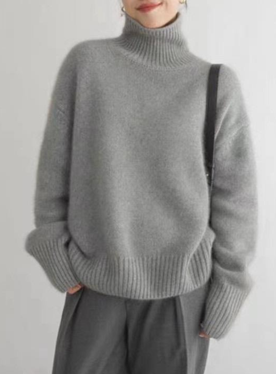 LEANA - COMFORTABLE KNITTED TURTLENECK JUMPER