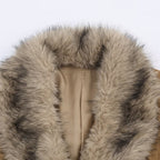Women's short jacket made of faux suede with voluminous faux fur collar and fur cuffs Fashion Glam