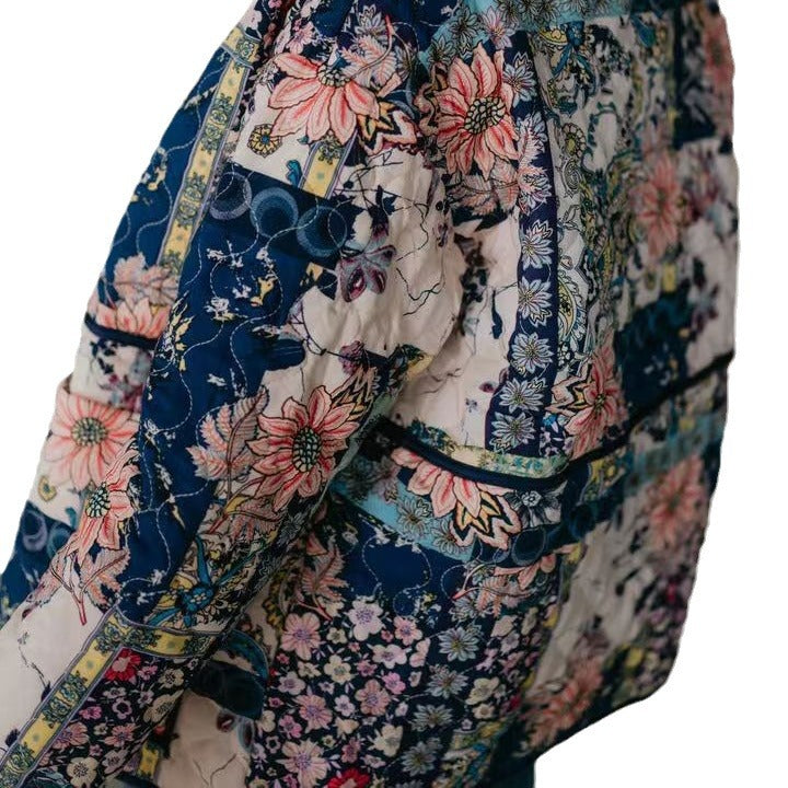 Women's patchwork quilted jacket with floral pattern, straight silhouette and patch pockets Fashion Glam