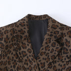 Women's Fitted Blazer in Leopard Print with Lapels and Flap Pockets Fashion Glam