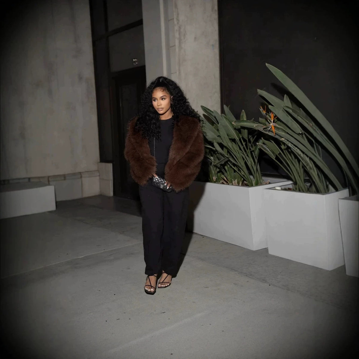 Ladies Short Voluminous High-Pile Faux-Fur Bolero Jacket with Boxy Silhouette Fashion Glam