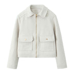 Women's short jacket in boxy cut with zipper, patch pockets and shirt collar Fashion Glam