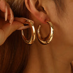 Women's Hanging Earrings in Modern Crescent Design Fashion Glam