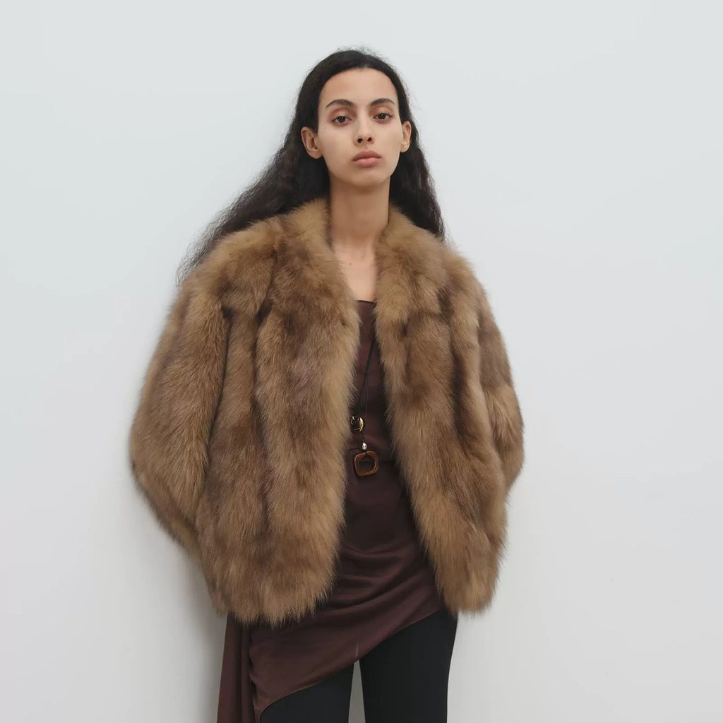 Women’s short coat made of high-pile faux fur with a tailored boxy cut and voluminous shawl collar Fashion Glam