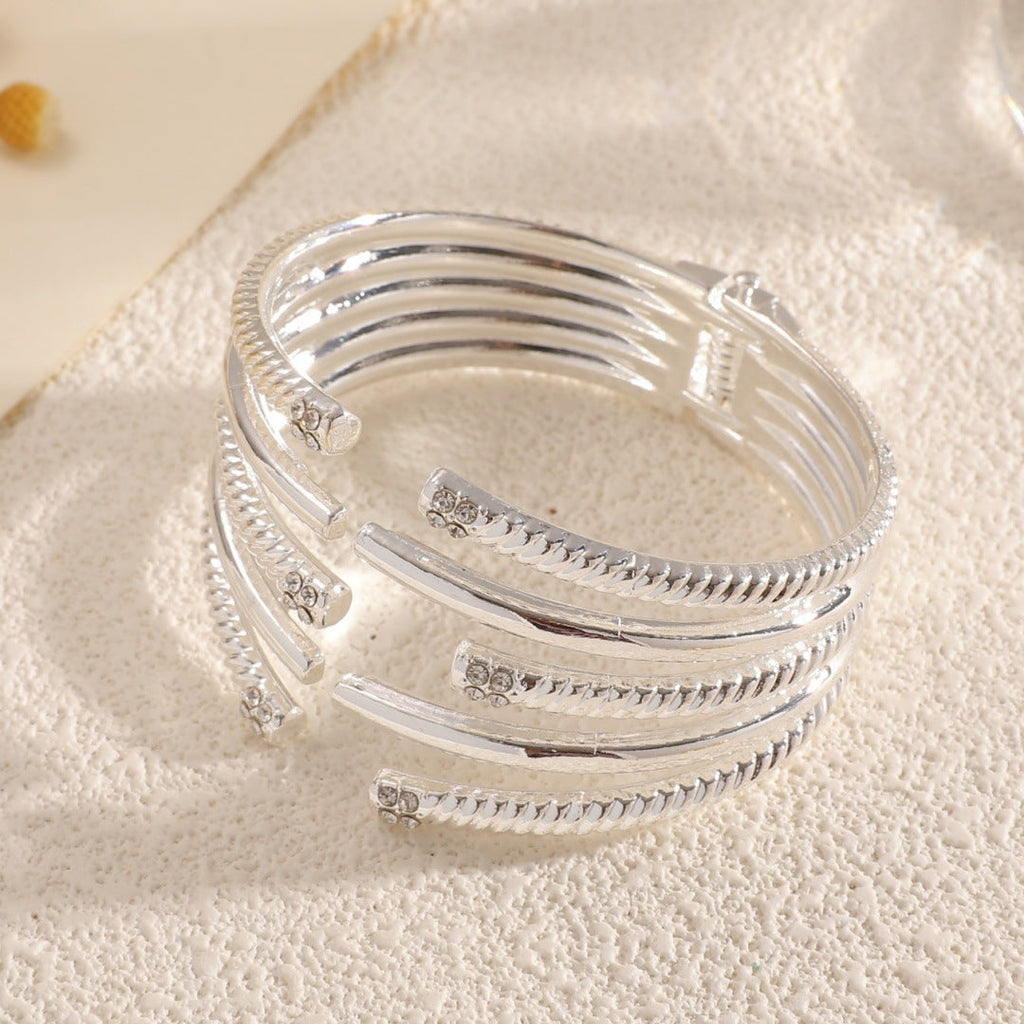Women's Open Bangle with Modern, Layered Design Fashion Glam