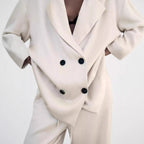 Ladies Oversized Double-Breasted Blazer with Pleated Structure and Three-Quarter Sleeves Fashion Glam