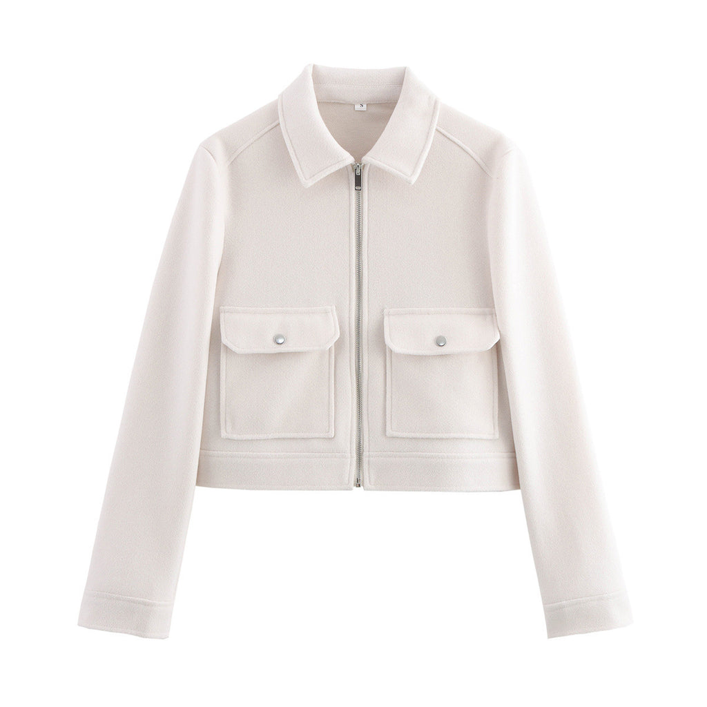 Ladies short jacket in boxy wool blend with zipper and patch flap pockets Fashion Glam