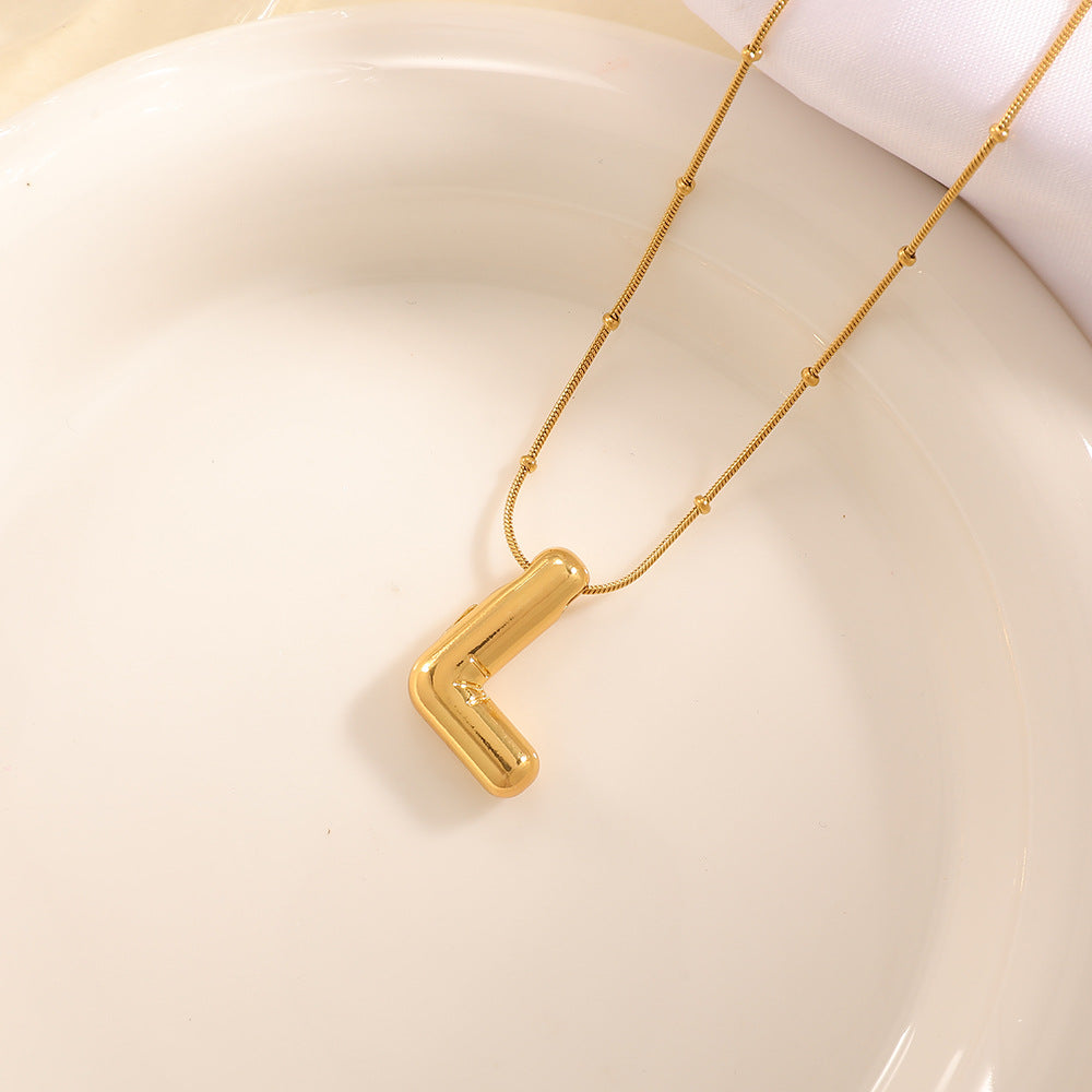 Women's necklace with curved letter pendant Fashion Glam