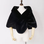 Women Elegant Faux Fur Stole in Capelet Cut Fashion Glam