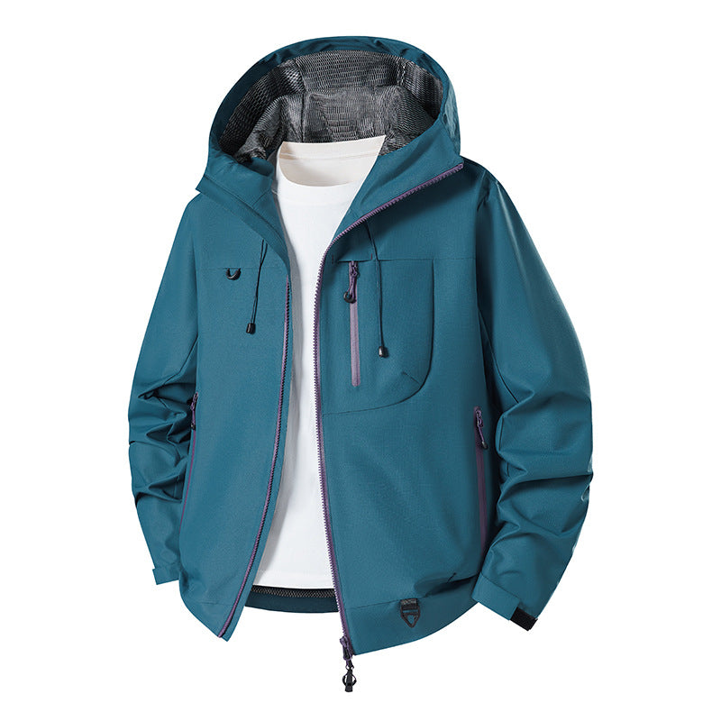 Men's water-repellent technical softshell jacket with hood, breathable mesh lining and zippered pockets Fashion Glam