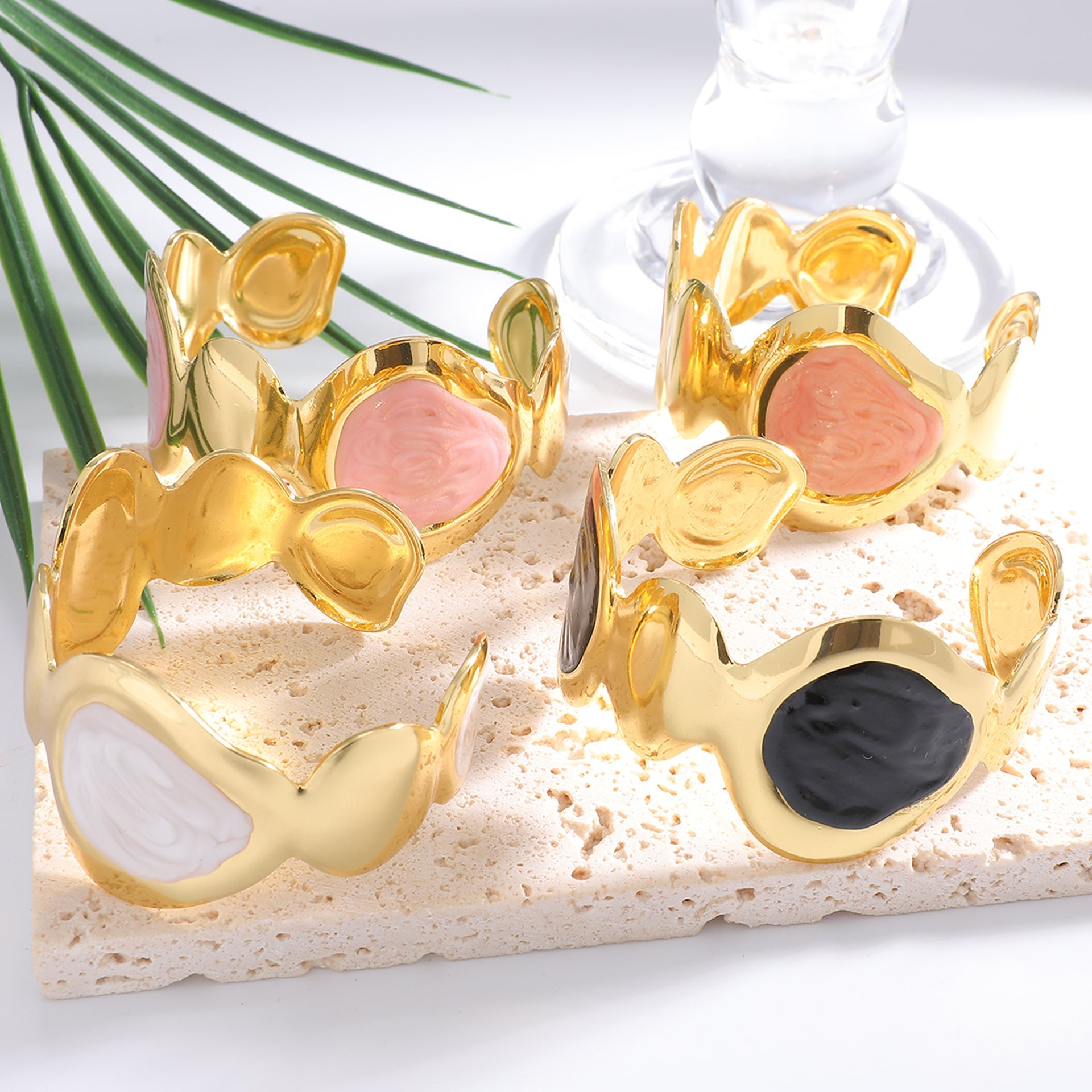Ladies Open Bangle with Artistic, Curved Design Fashion Glam
