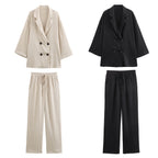 Ladies Oversized Double-Breasted Blazer with Pleated Structure and Three-Quarter Sleeves Fashion Glam
