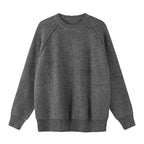Unisex Oversize Fine Knit Sweater with Round Neck, Raglan Sleeves and Ribbed Cuffs Fashion Glam
