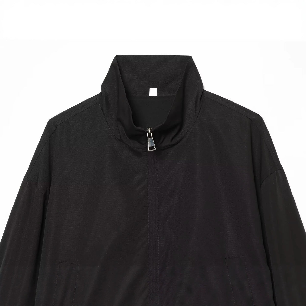 Women's lightweight adjustable windbreaker with stand-up collar, drawstring and tulle trim Fashion Glam